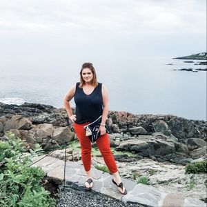 Meet your Posher, Jennifer